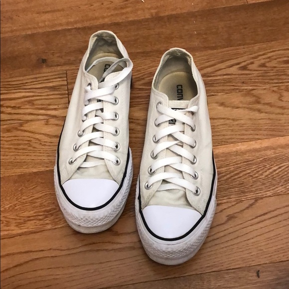 Converse Shoes - White platform converse